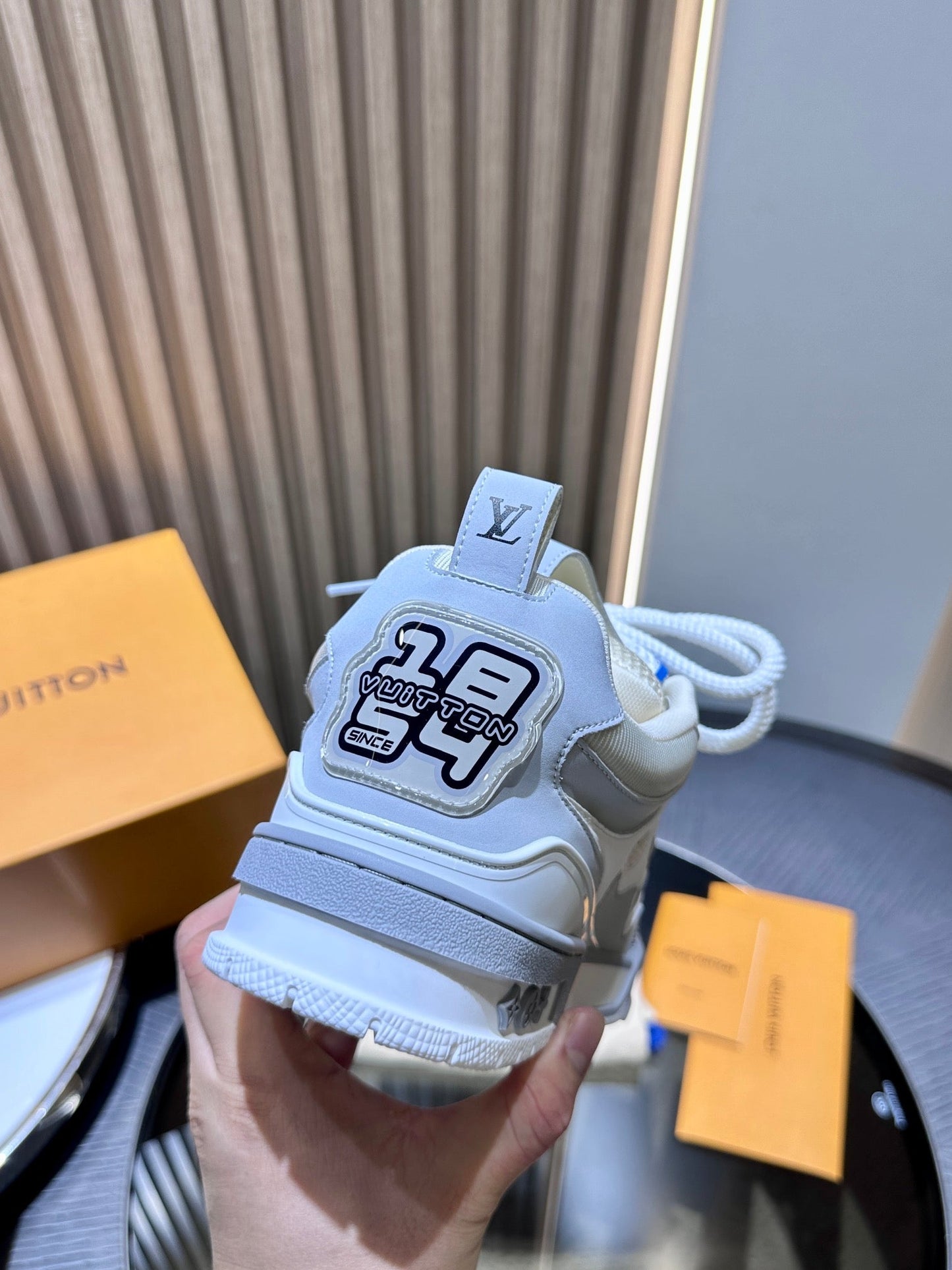 LOW COURT SKATE “Chalk”