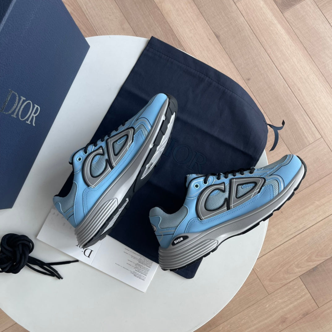LOW RUNNER B30 “Blue Volt”