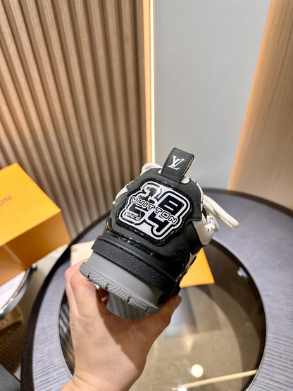 CHUNKY SKATE TRAINER “White Black”