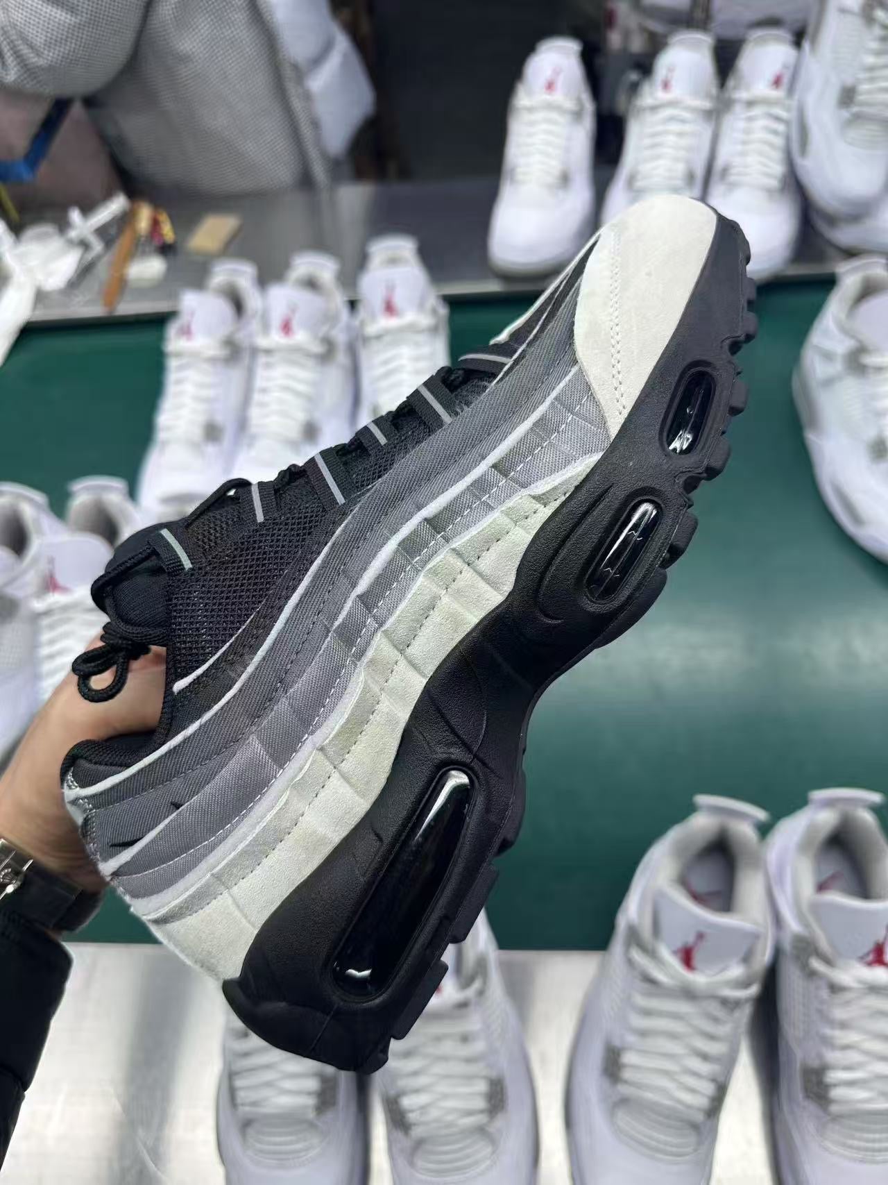AIR UNIT '95 “CDG Black & White”