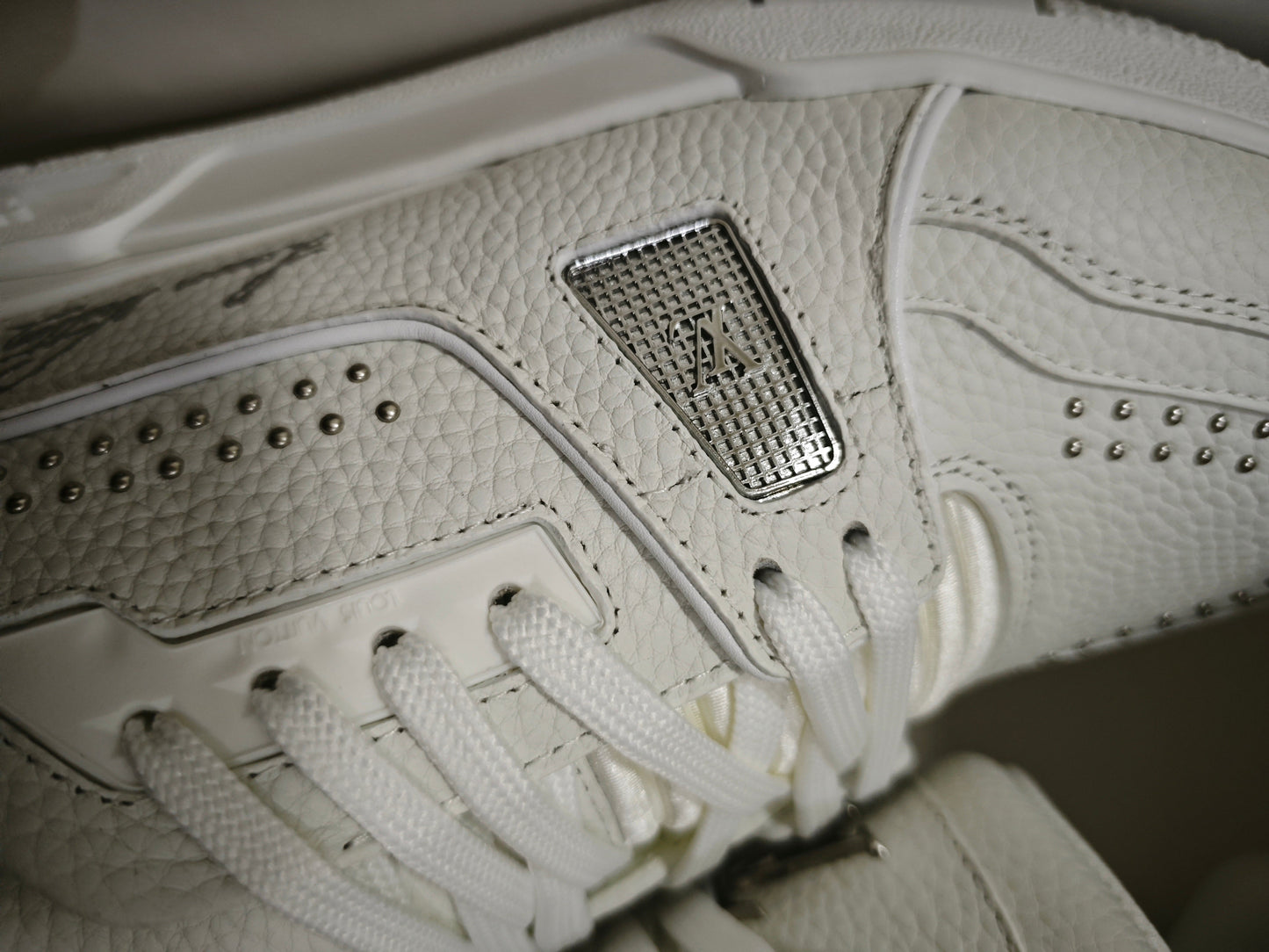 CHUNKY SKATE TRAINER “White Gray”