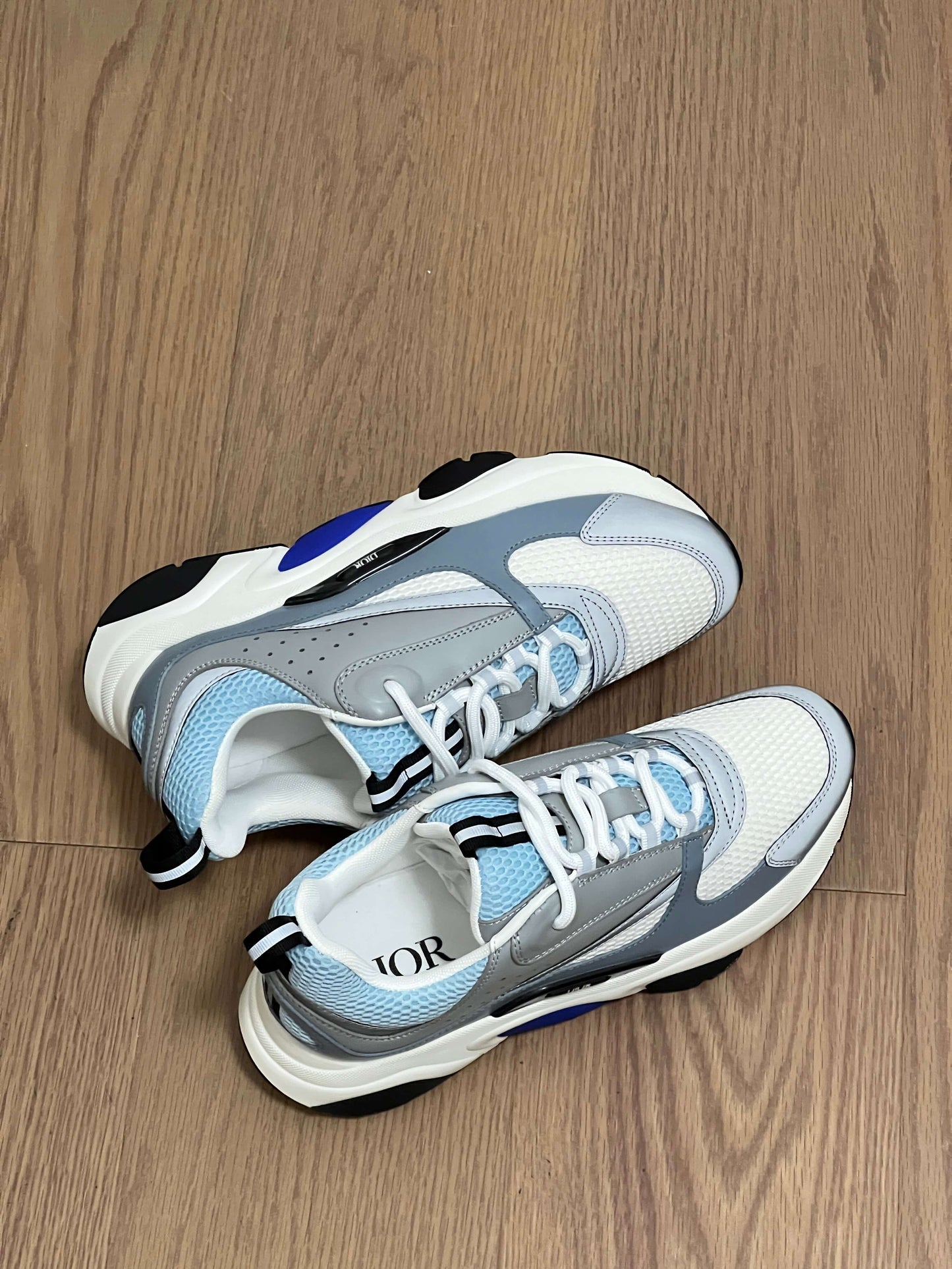 LOW RUNNER B22 “White Blue”