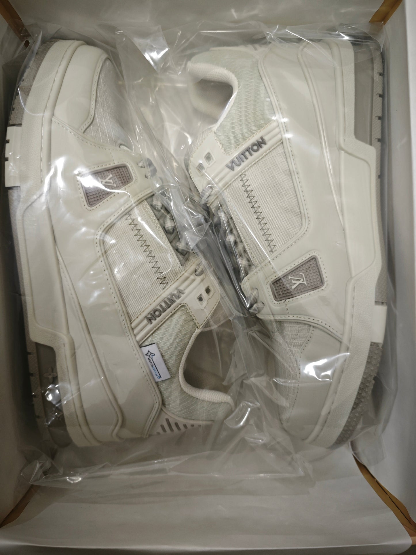 CHUNKY SKATE TRAINER “White Beige”