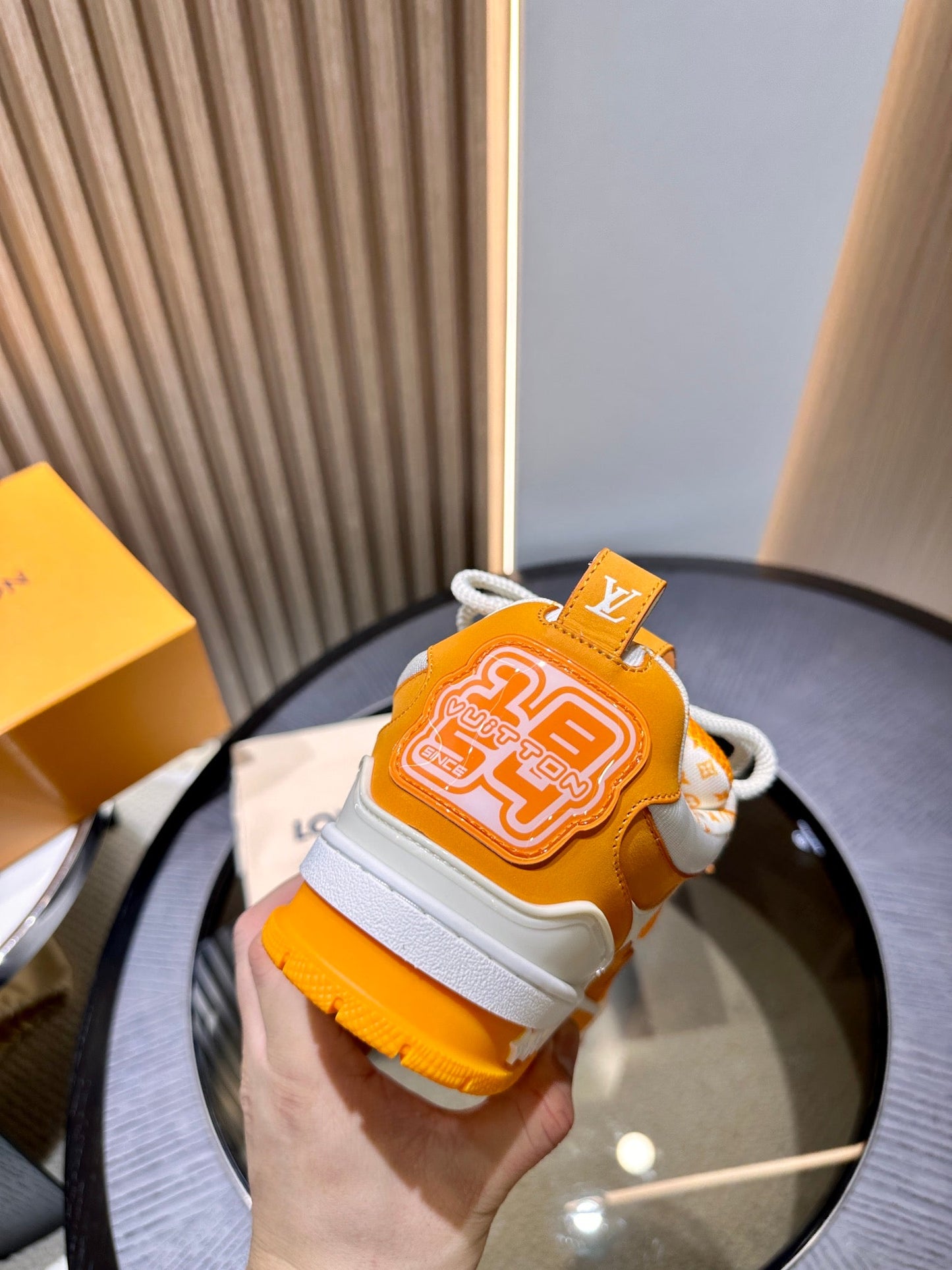 CHUNKY SKATE TRAINER “White Orange”