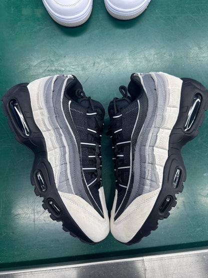 AIR UNIT '95 “CDG Black & White”