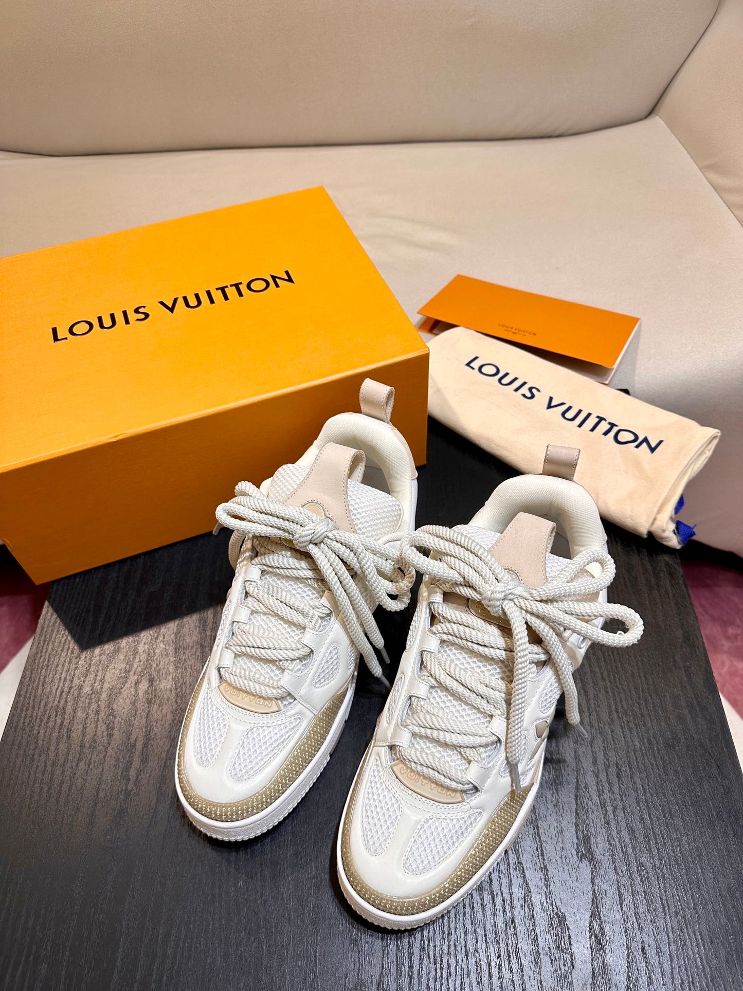 CHUNKY SKATE TRAINER “White Beige”