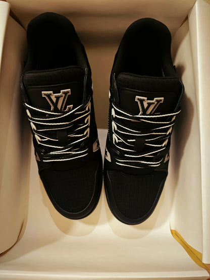 CHUNKY SKATE TRAINER “Dark”