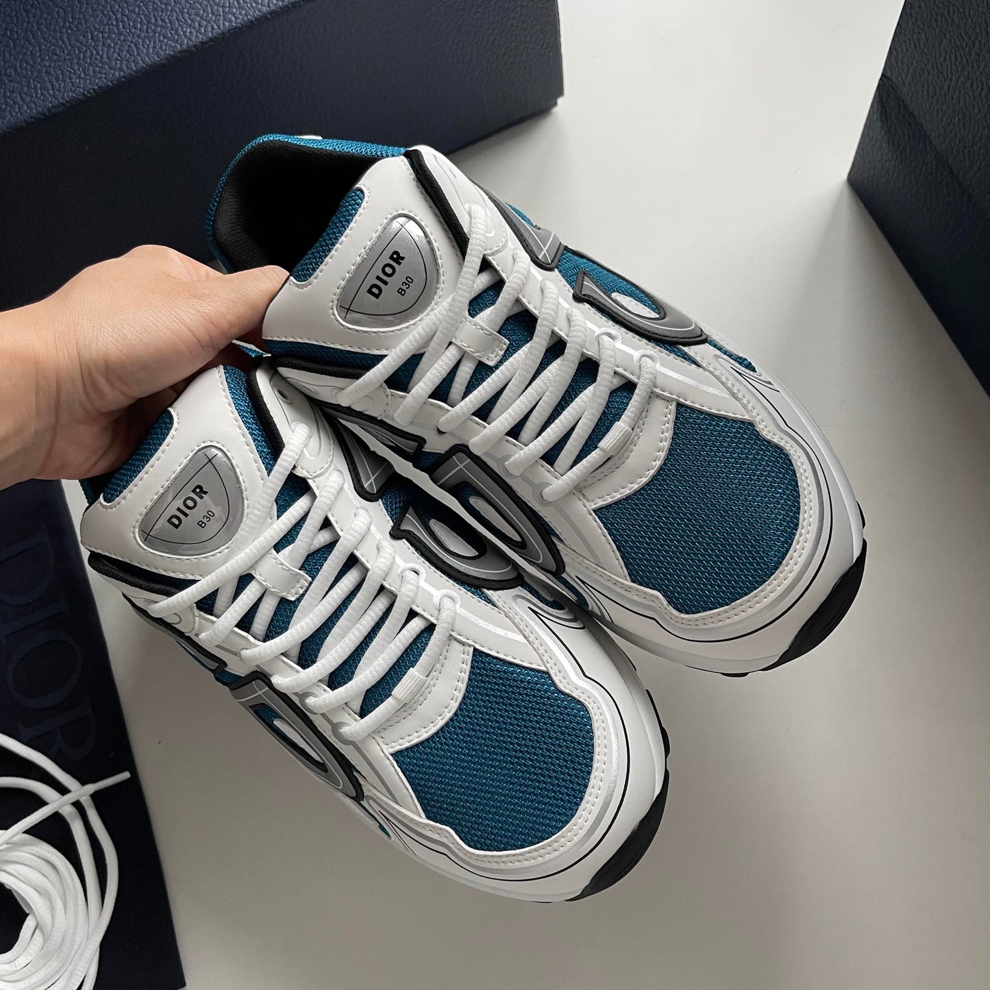 LOW RUNNER B30 “Grey & Blue”