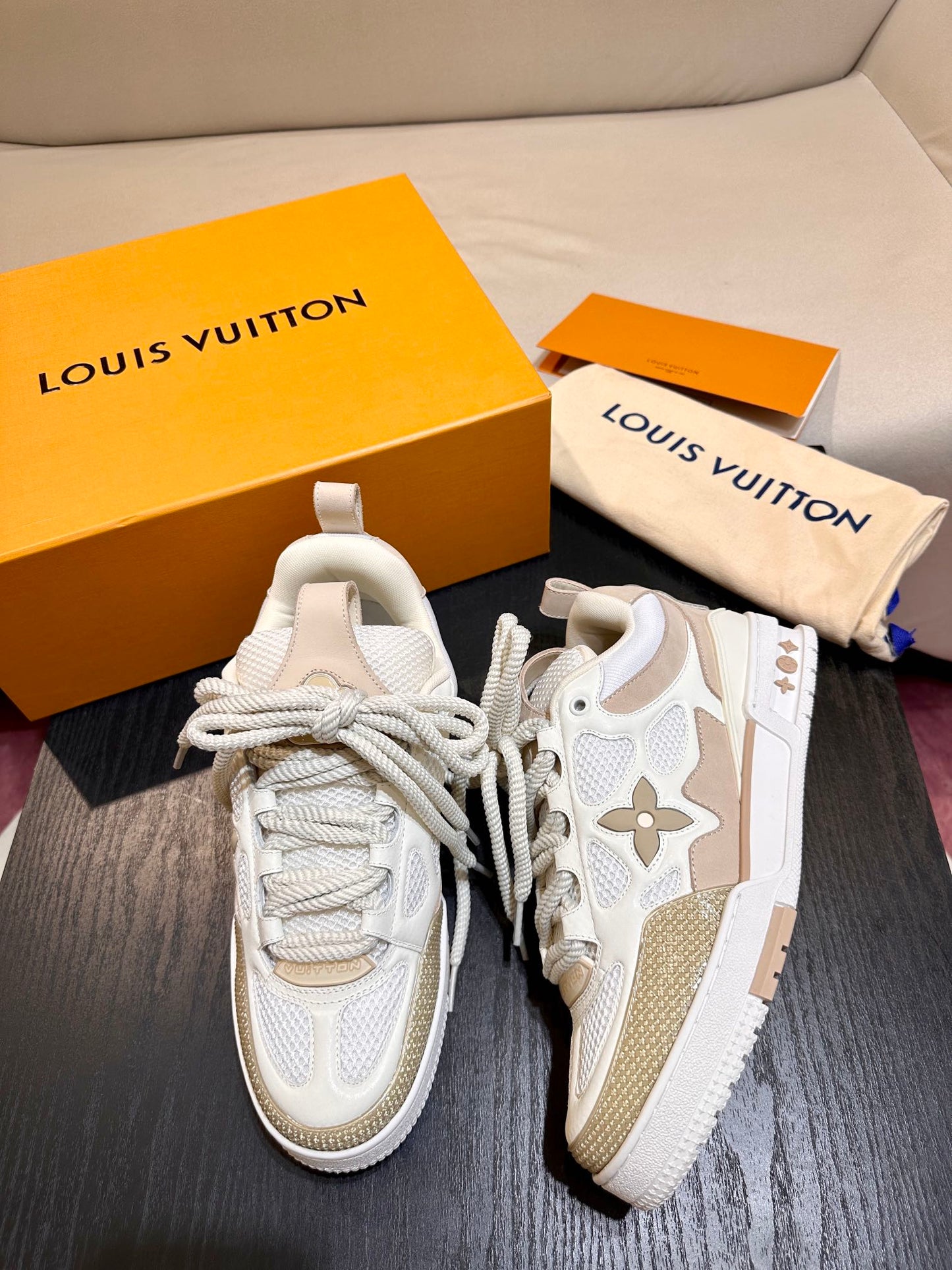 CHUNKY SKATE TRAINER “White Beige”