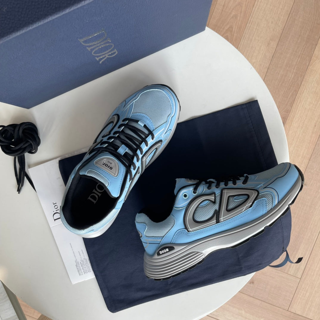 LOW RUNNER B30 “Blue Volt”