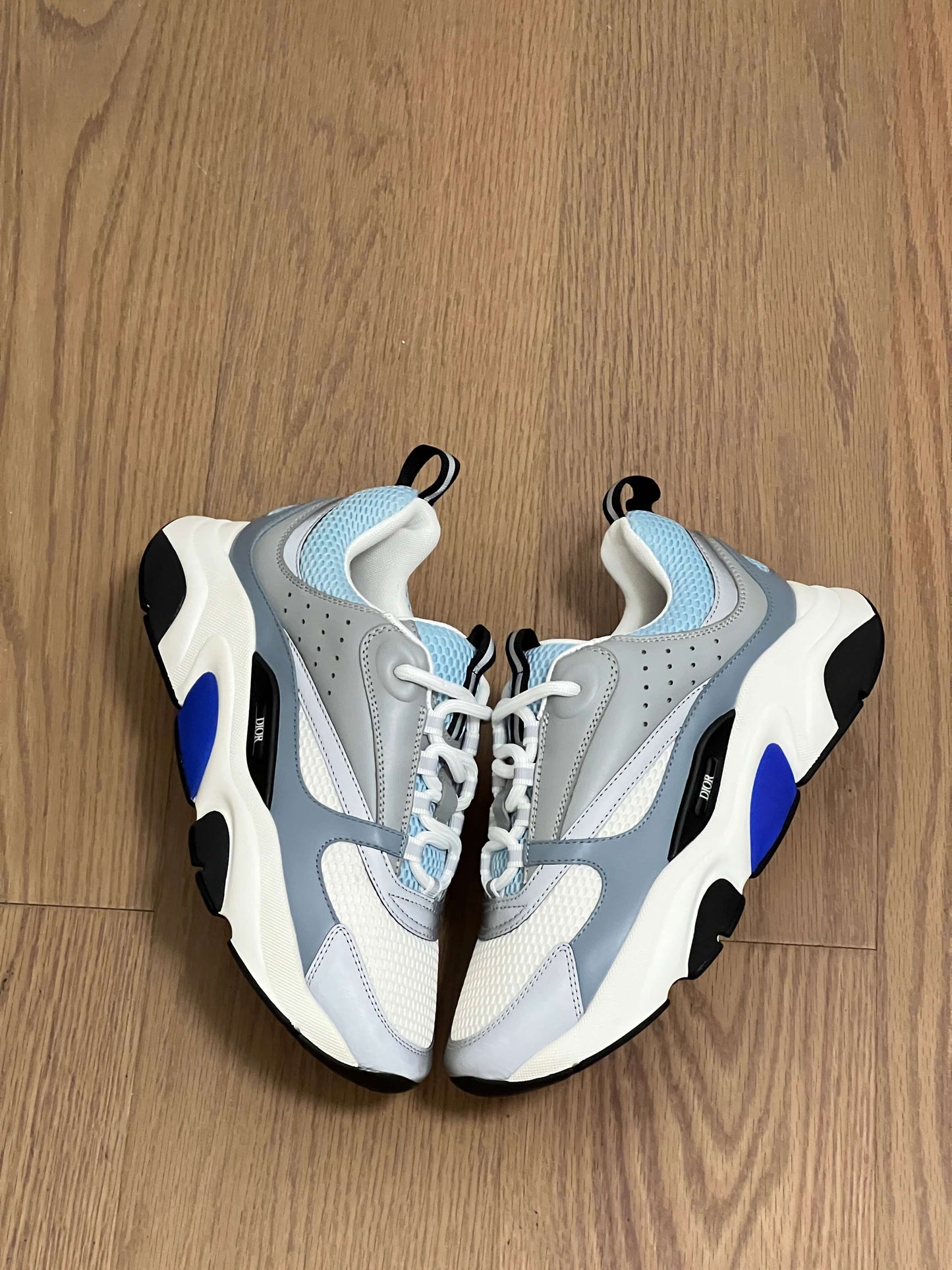LOW RUNNER B22 “White Blue”